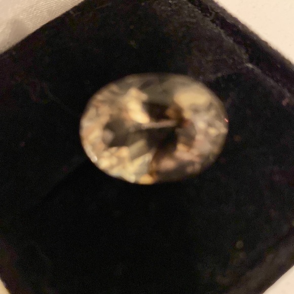13 carats smoky quartz has so many different variations of colors in it. Pretty! - Picture 10 of 16